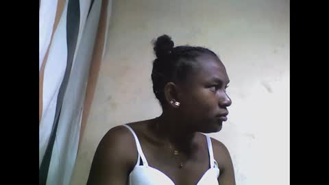 veronique online show from October 10, 8:13 am