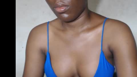 hotjessie0 online show from October 18, 5:10 am