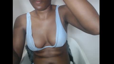 hotjessie0 online show from February 6, 5:45 am