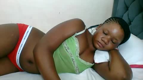 LOYCE online show from June 28, 10:38 pm