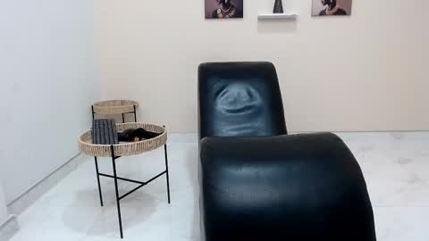 Snapshot of hotlatinaluna23 chatting on March 15, 2:45 pm luna online show from March 15, 2:45 pm