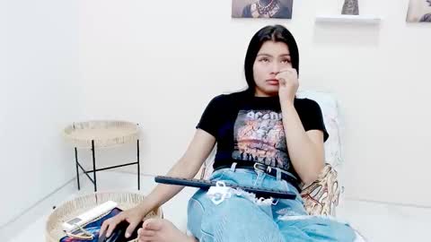 Snapshot of hotlatinaluna23 chatting on March 27, 4:18 pm luna online show from March 27, 4:18 pm