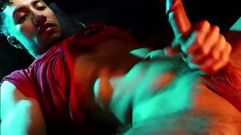 Hotlatinking online show from March 8, 2:04 am