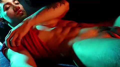 Hotlatinking online show from July 27, 5:47 am