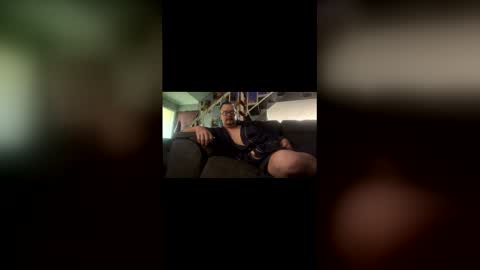 Pup Oafy and Daddy Phatkyd online show from February 8, 11:08 pm