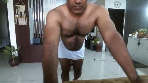 hotm_on_cam online show from September 28, 11:37 am