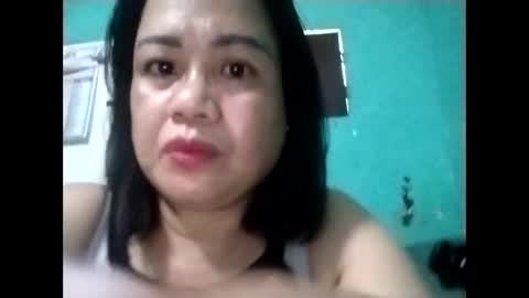 Snapshot of hotmama2325 chatting on October 25, 11:32 pm JOY online show from October 25, 11:32 pm