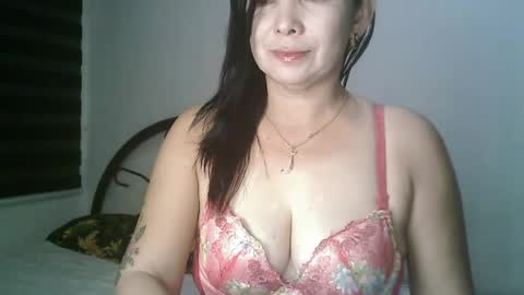 hotmamajen4u online show from July 20, 10:50 am