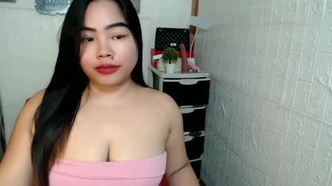 IM SOFIE FROM PHILIPPINES online show from September 15, 10:21 pm