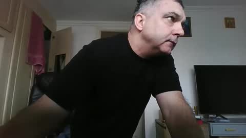 Snapshot of hotman7423 chatting on March 7, 11:07 am hotman7423 online show from March 7, 11:07 am