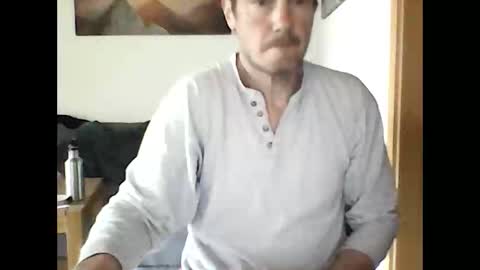 Snapshot of hotmann444 chatting on April 8, 8:47 am hotmann444 online show from April 8, 8:47 am