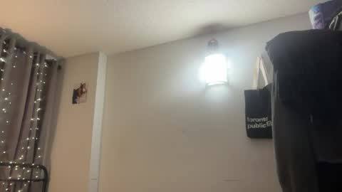hotnesssbitchhh online show from August 10, 3:21 am