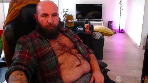 Snapshot of hotokar chatting on April 15, 2:57 pm Hotokkar online show from April 15, 2:57 pm