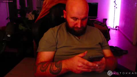 Snapshot of hotokar chatting on April 17, 12:13 am Hotokkar online show from April 17, 12:13 am