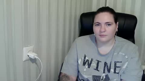 Snapshot of hotpanthers chatting on October 27, 7:40 pm hotpanthers online show from October 27, 7:40 pm