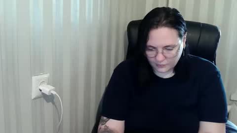 Snapshot of hotpanthers chatting on October 28, 10:30 am hotpanthers online show from October 28, 10:30 am