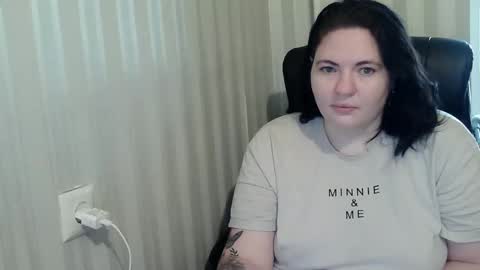 Snapshot of hotpanthers chatting on October 29, 7:32 am hotpanthers online show from October 29, 7:32 am