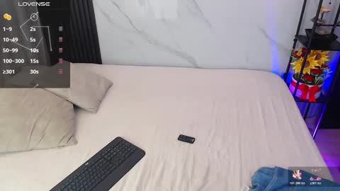 Snapshot of hotpawgmilf chatting on November 18, 7:18 pm Sussy Bloom online show from November 18, 7:18 pm