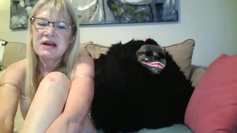 Snapshot of hotpepperrose chatting on October 2, 12:50 am hotpepperose online show from October 2, 12:50 am