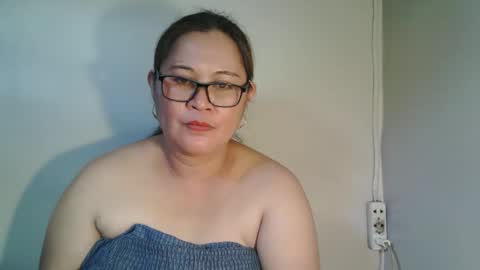 hotpreciousxxx online show from March 17, 4:50 am