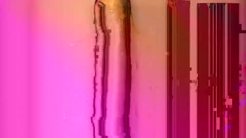 hotprincess2hot online show from April 12, 8:03 pm