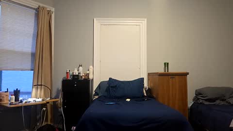 Snapshot of hotrox6942 chatting on September 10, 10:26 am hotrox6942 online show from September 10, 10:26 am