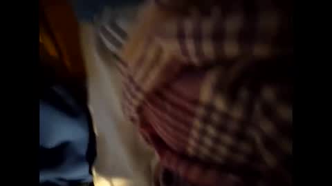 Snapshot of hotrox6942 chatting on November 30, 2:37 am hotrox6942 online show from November 30, 2:37 am