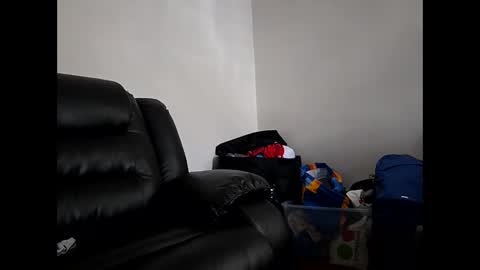 hotrox6942 online show from April 3, 6:28 pm