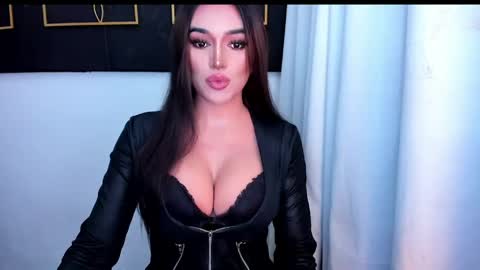 Snapshot of hotstellacumxxx chatting on April 14, 5:57 am STELLA online show from April 14, 5:57 am