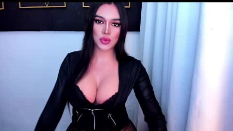 Snapshot of hotstellacumxxx chatting on May 29, 8:34 am STELLA online show from May 29, 8:34 am