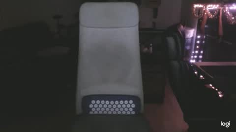 Snapshot of hotstud4uu chatting on January 18, 12:14 am hotstud4uu online show from January 18, 12:14 am