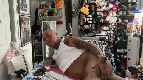 hotstuff775616 online show from February 7, 5:44 am