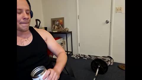 hotsummers95 online show from January 10, 4:58 am