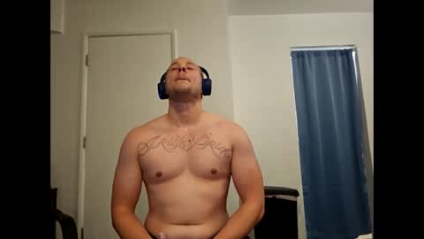 hotsummers95 online show from January 14, 4:51 am