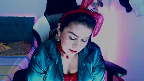 Snapshot of hotsweet_69 chatting on April 14, 5:35 am hotsweet 69 online show from April 14, 5:35 am