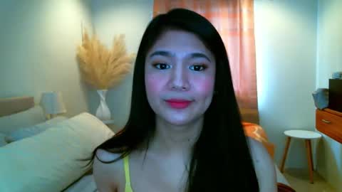 Snapshot of hotsweetangel00 chatting on September 12, 3:39 am Sweet Angel online show from September 12, 3:39 am