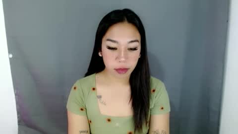 jelaigrande  online show from March 6, 12:19 pm