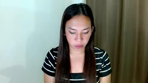 jelaigrande  online show from October 29, 12:02 am