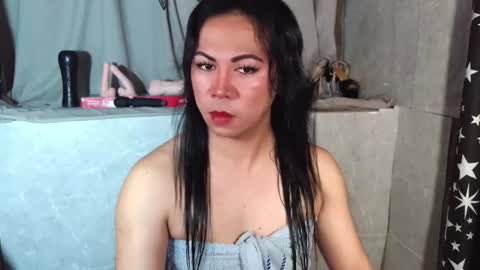 Snapshot of hott_summerr chatting on March 30, 7:20 am Alex Summer online show from March 30, 7:20 am