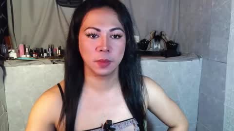Snapshot of hott_summerr chatting on April 9, 7:47 am Alex Summer online show from April 9, 7:47 am