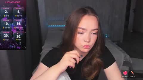 hello Im Eva online show from June 13, 4:54 am