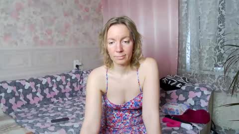 Snapshot of hotteramanda chatting on March 12, 3:35 am Amanda online show from March 12, 3:35 am