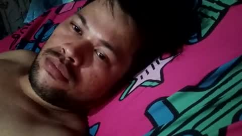 HottestPinoy32 online show from April 7, 6:58 am