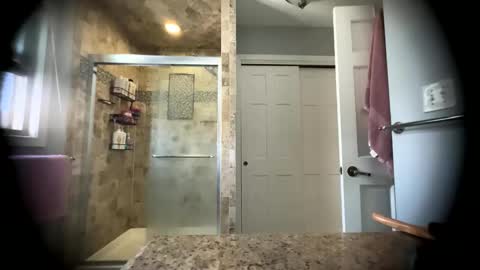 Snapshot of hottgoddesss chatting on February 17, 8:37 pm Hottgodess online show from February 17, 8:37 pm