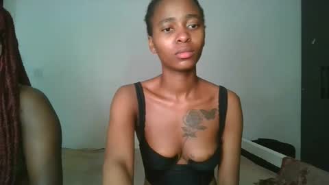 hottie_mistie online show from June 4, 6:47 pm