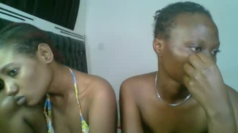 Snapshot of hottie_mistie chatting on July 27, 2:40 am hottie_mistie online show from July 27, 2:40 am