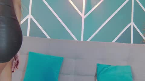 Veronica independent model online show from September 30, 12:43 pm