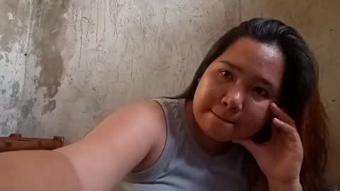 hottiecum27 online show from June 30, 12:00 am