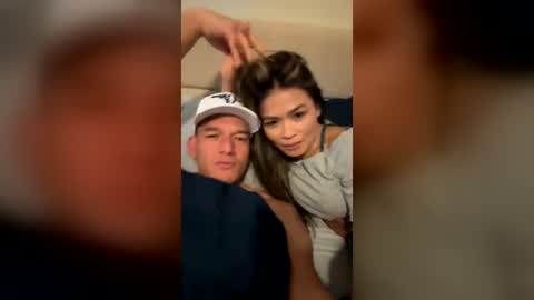 Hottieandthenerd online show from July 4, 3:02 am