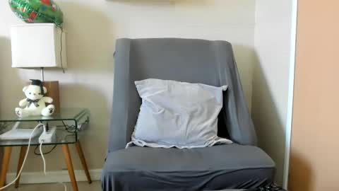 Jane online show from February 2, 8:35 am